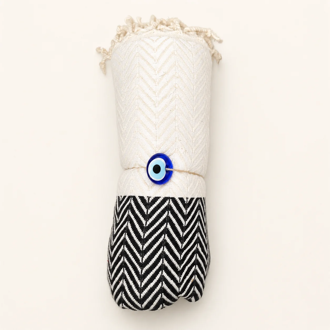 Dunes de Matmata fouta in ivory & black